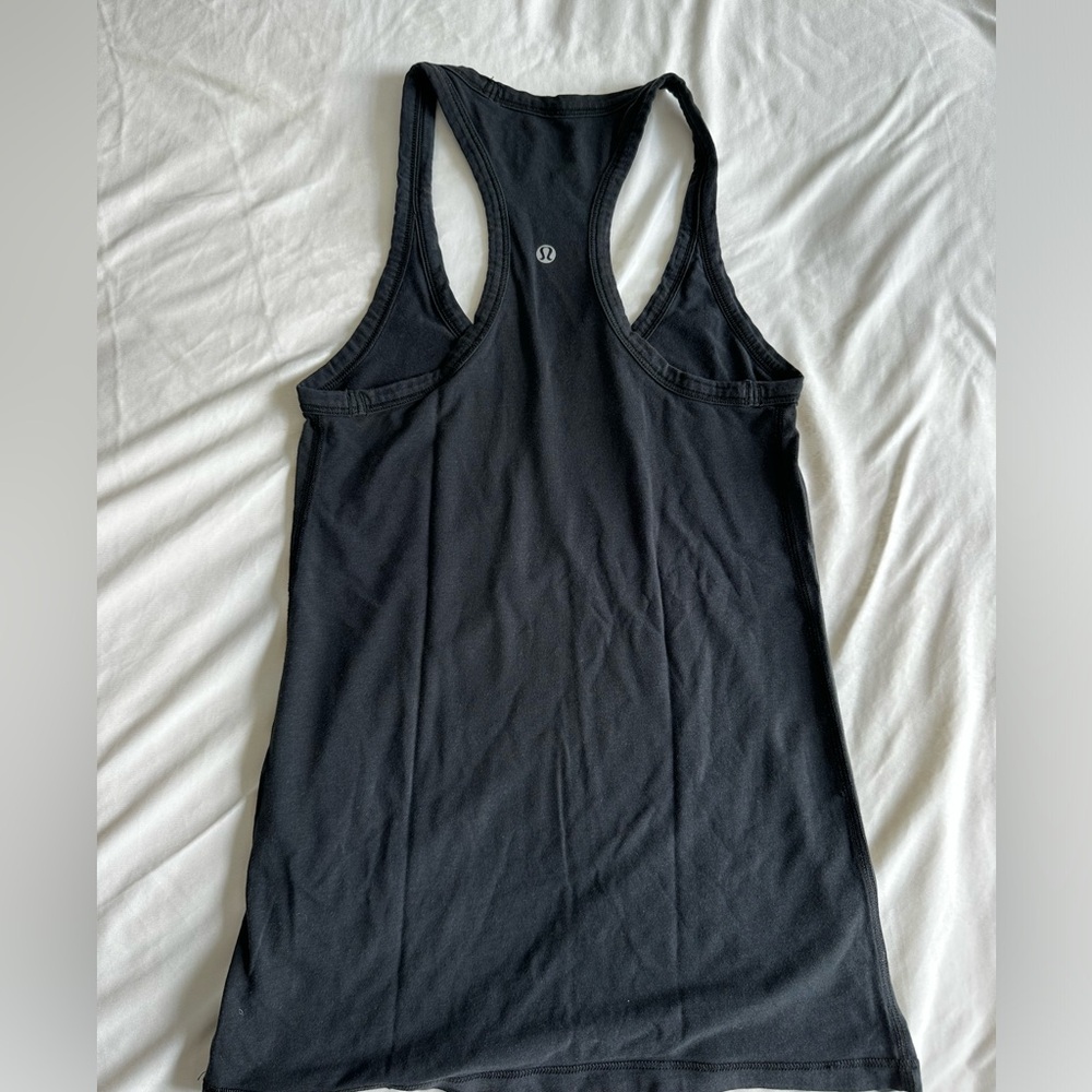 Lulu lemon bundle: 1 black tank + 2 black straight bottom leggings w waist band